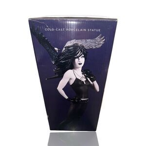 DC Collectibles Sandman Death Statue 11.5" Vertigo Cover Girls Edition